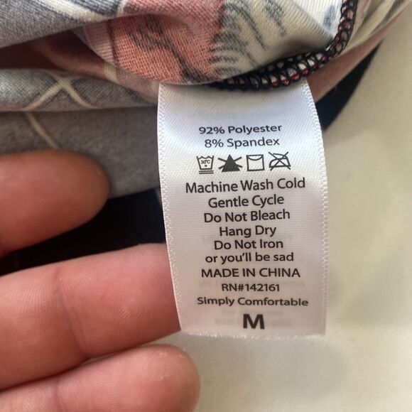 LulaRoe Christmas Top - Picture 5 of 7